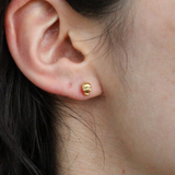 tai gold modern skull stud earring