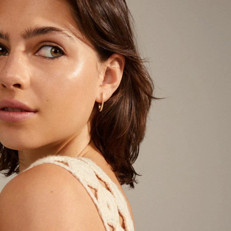 Trendy vs. Timeless: Finding the Right Jewelry for your Events