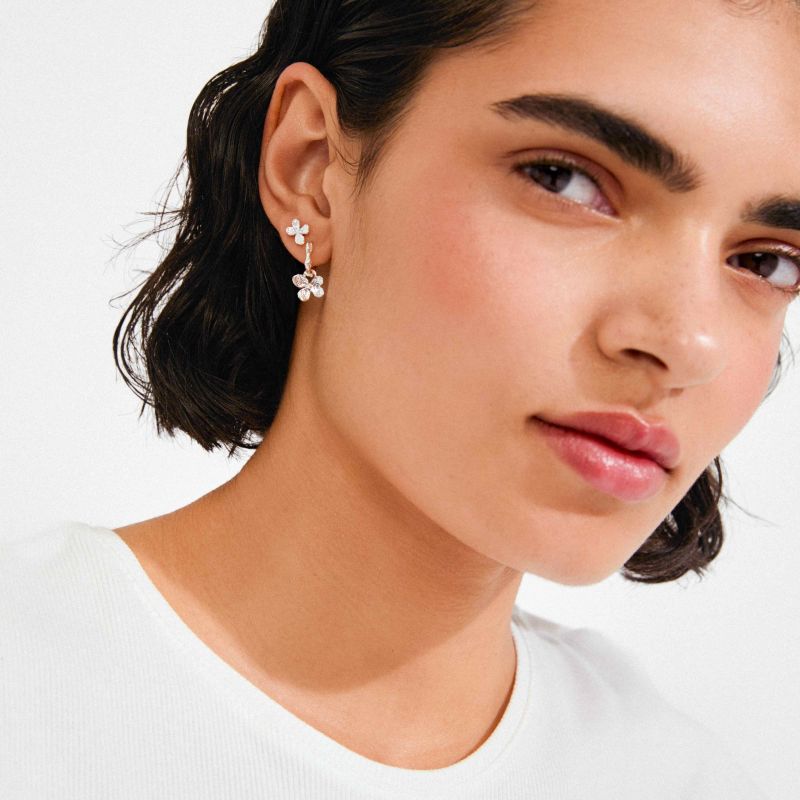 How to Style Jewelry for Everyday Spring Wear