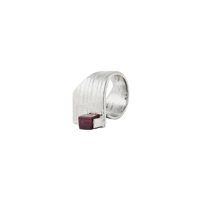 anne-marie chagnon cetus siver fig ring