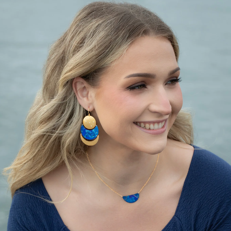 holly yashi orion gold blue necklace