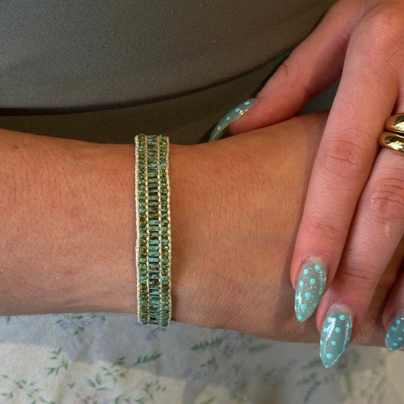 prima handwoven glass bead bracelet