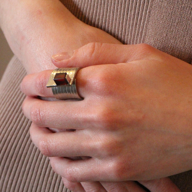 anne-marie chagnon cetus siver fig ring